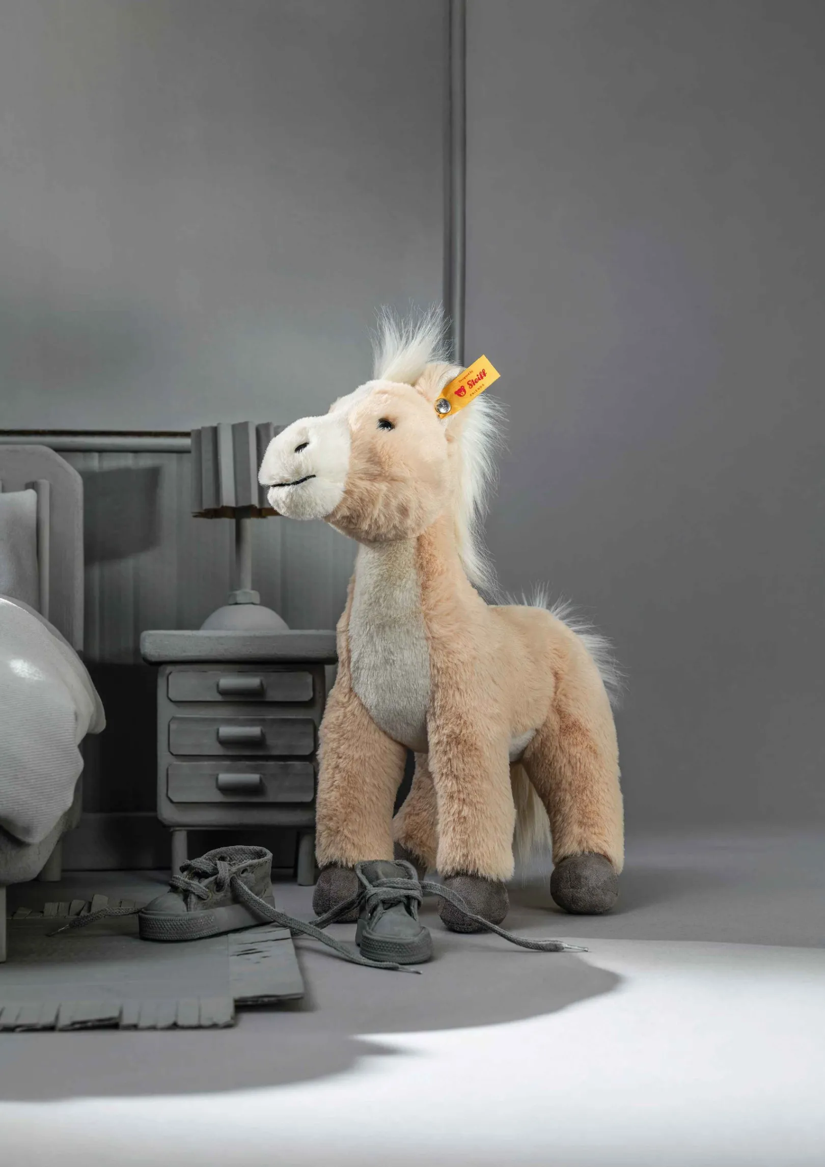 Discount Steiff Gola horse, 27 cm, beige